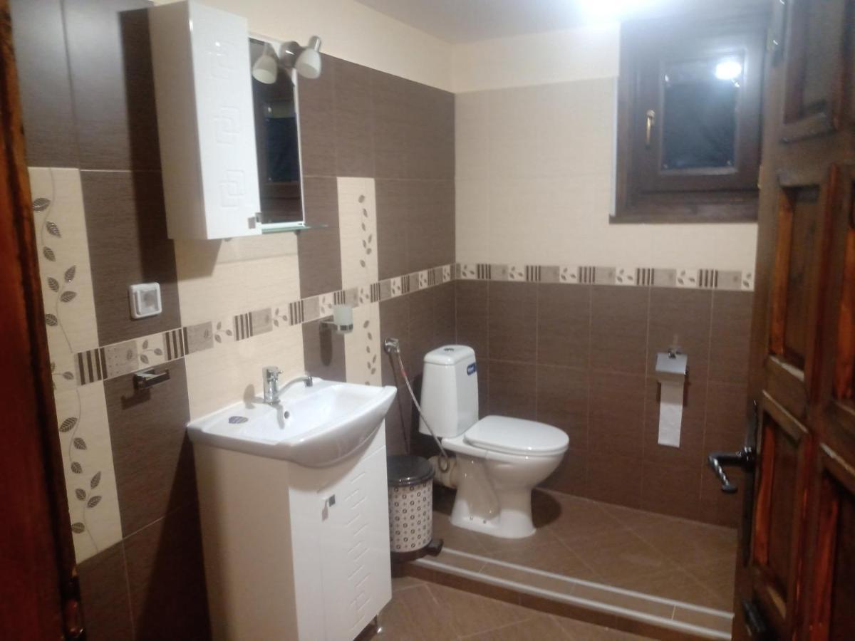 Hotel Кръчмъ При Байката Alpin Ribarica Exterior foto