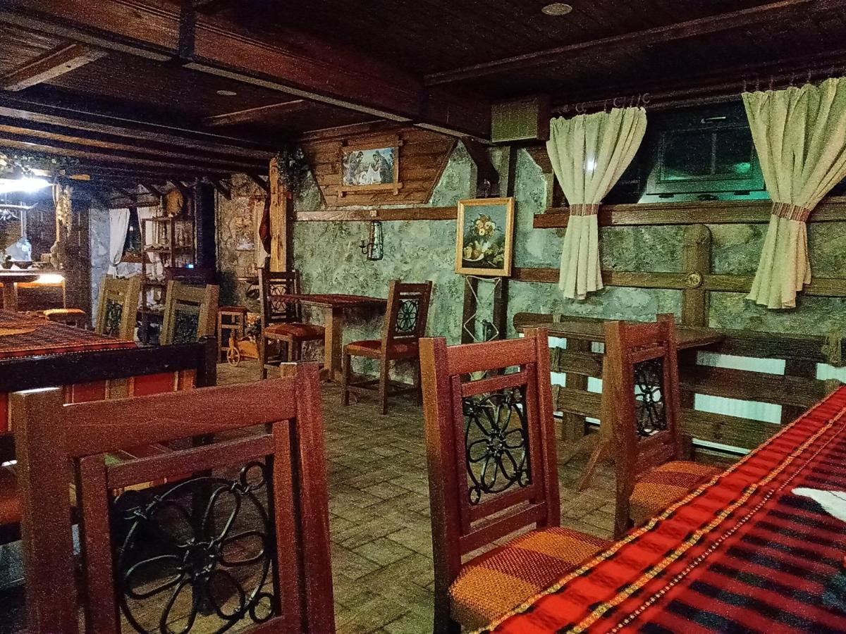 Hotel Кръчмъ При Байката Alpin Ribarica Exterior foto
